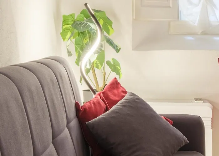 Loungefloor Design شقة بولونيا